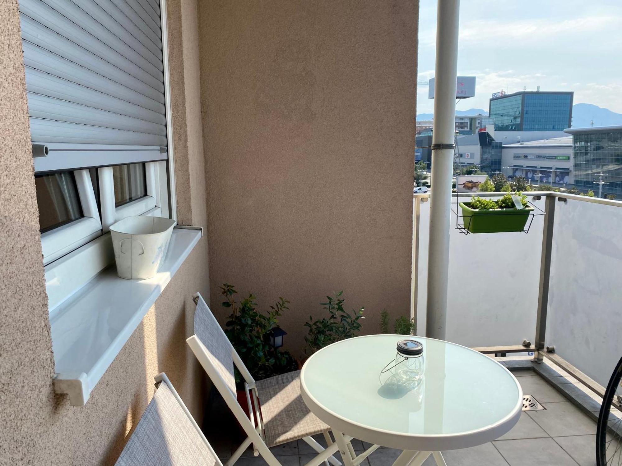 City Apartment Podgorica Exteriör bild